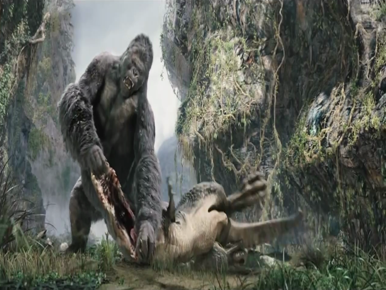 Кинг конг 2005 против годзиллы. Кинг конг 2005 против динозавра. Кинг конг сражается. Годзилла 2014 против конга. Кинг конг 2005 драка с динозаврами.