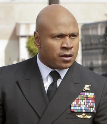 Sam Hanna Kingsfan Awards Decorations Wiki Fandom