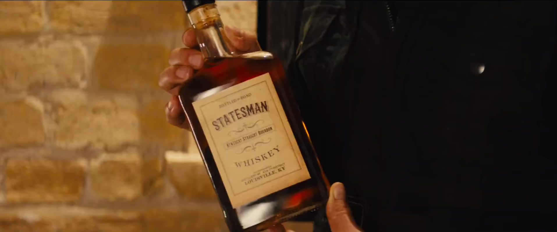 Statesman Whiskey | The Kingsman Directory | FANDOM powered by Wikia