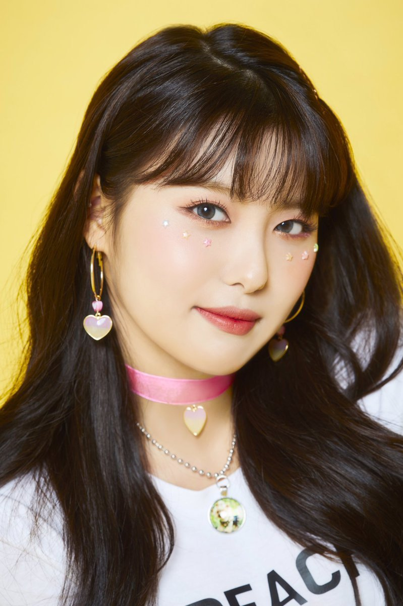 Lee Ah In "Ahin" | Kpop pobre Wiki | Fandom