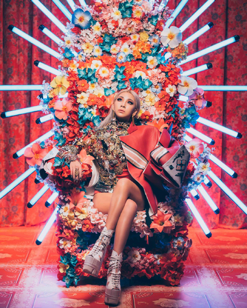 G dragon and cl dating 2011
