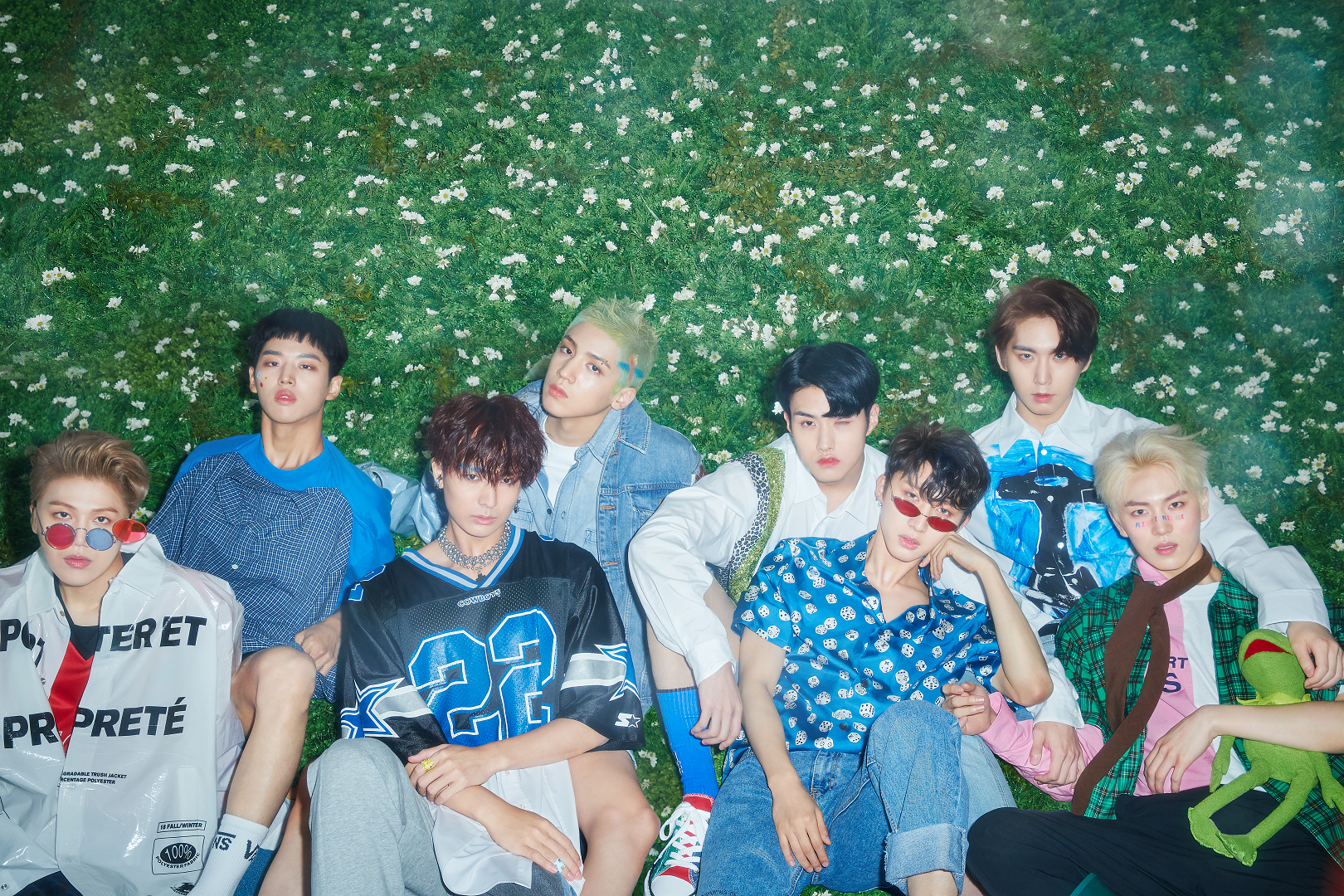 Pentagon or written as pentagon and also known as ptg is a kpop boy band group under cube entertainment. Pentagon Kpop : PENTAGON | Kpop Wiki | FANDOM powered by Wikia