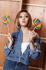 Hwasa Pink Funky Promo.png (1.87 MB) Hwasa Pink Funky Promo