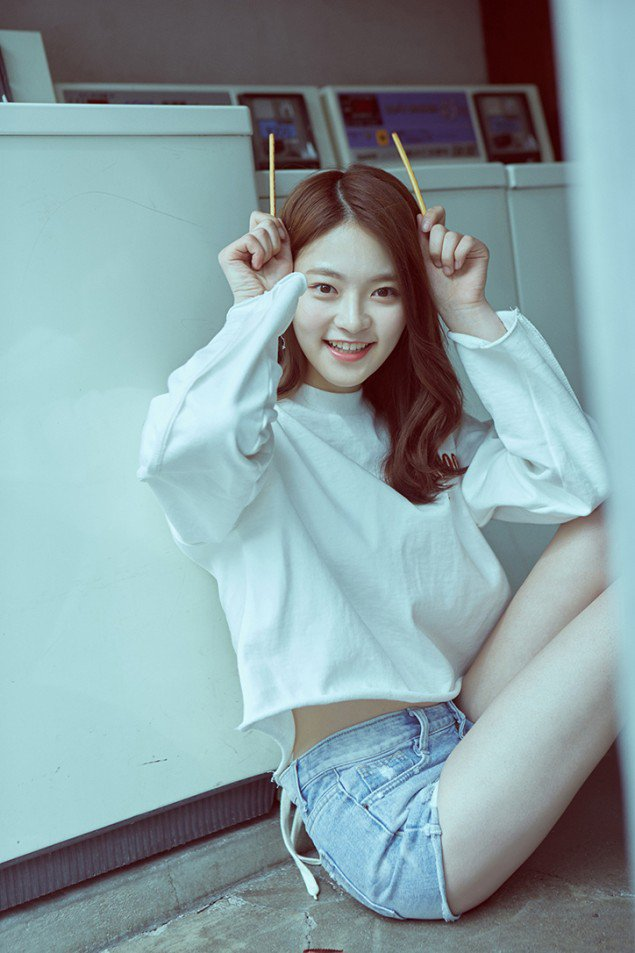 Image - DIA Somyi YOLO promotional photo.png | Kpop Wiki | FANDOM
