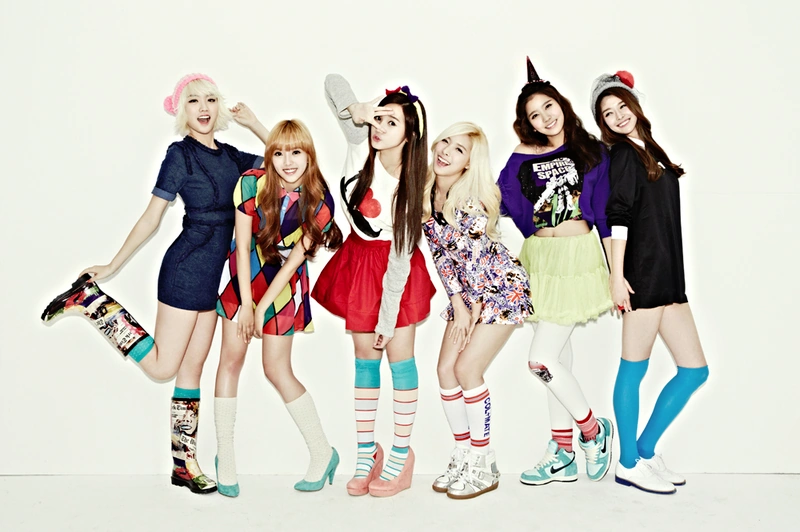 HELLOVENUS | Kpop Wiki | FANDOM powered by Wikia