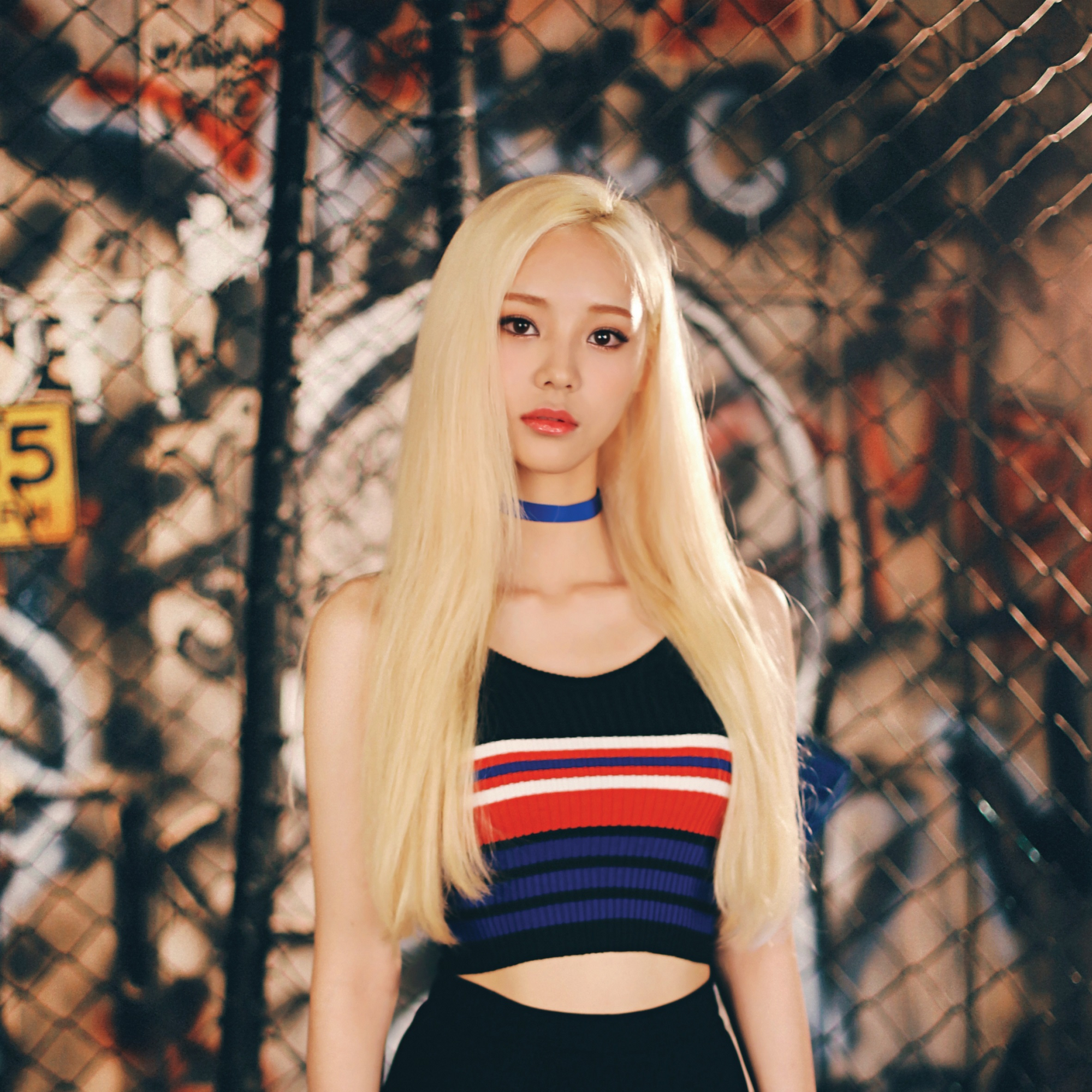 Image - LOONA JinSoul debut photo 6.png | Kpop Wiki | FANDOM powered by