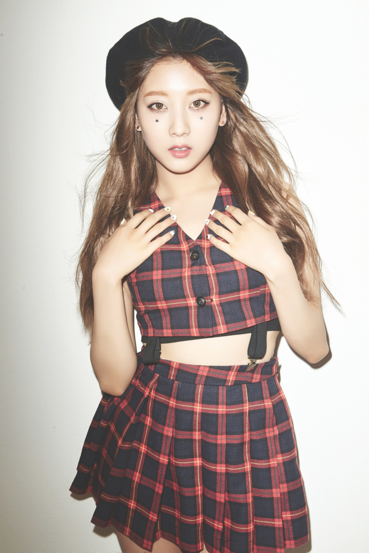 Image - CLC Seungyeon NU.CLEAR promotional photo.png | Kpop Wiki