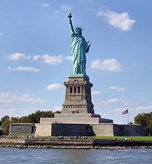 220px-Liberty-statue-from-front2 crop