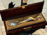 Golden-ladle