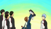 Riko le pone nombre al perro
