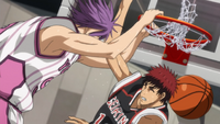 Kagami fails to block dunk