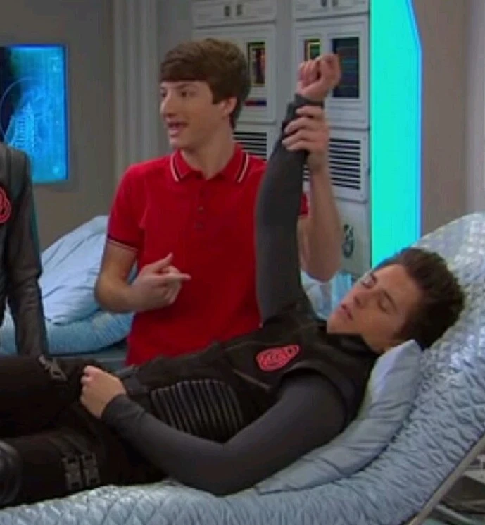 Image OliverChase.jpg Lab Rats Elite Force Wikia FANDOM powered