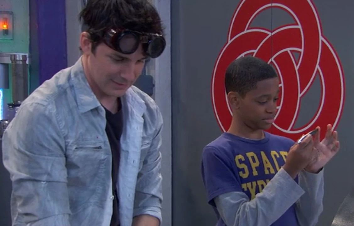 Exoskeleton vs. Grandma/Gallery Disney XD's Lab Rats Wiki FANDOM