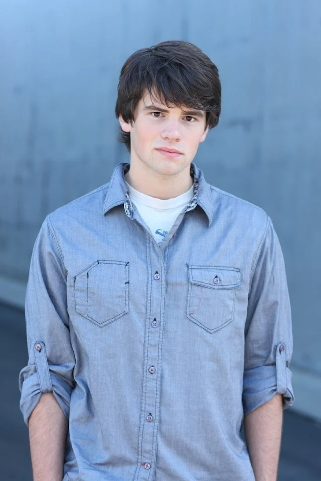 Eddie Perino/Gallery Disney XD's Lab Rats Wiki FANDOM powered by Wikia