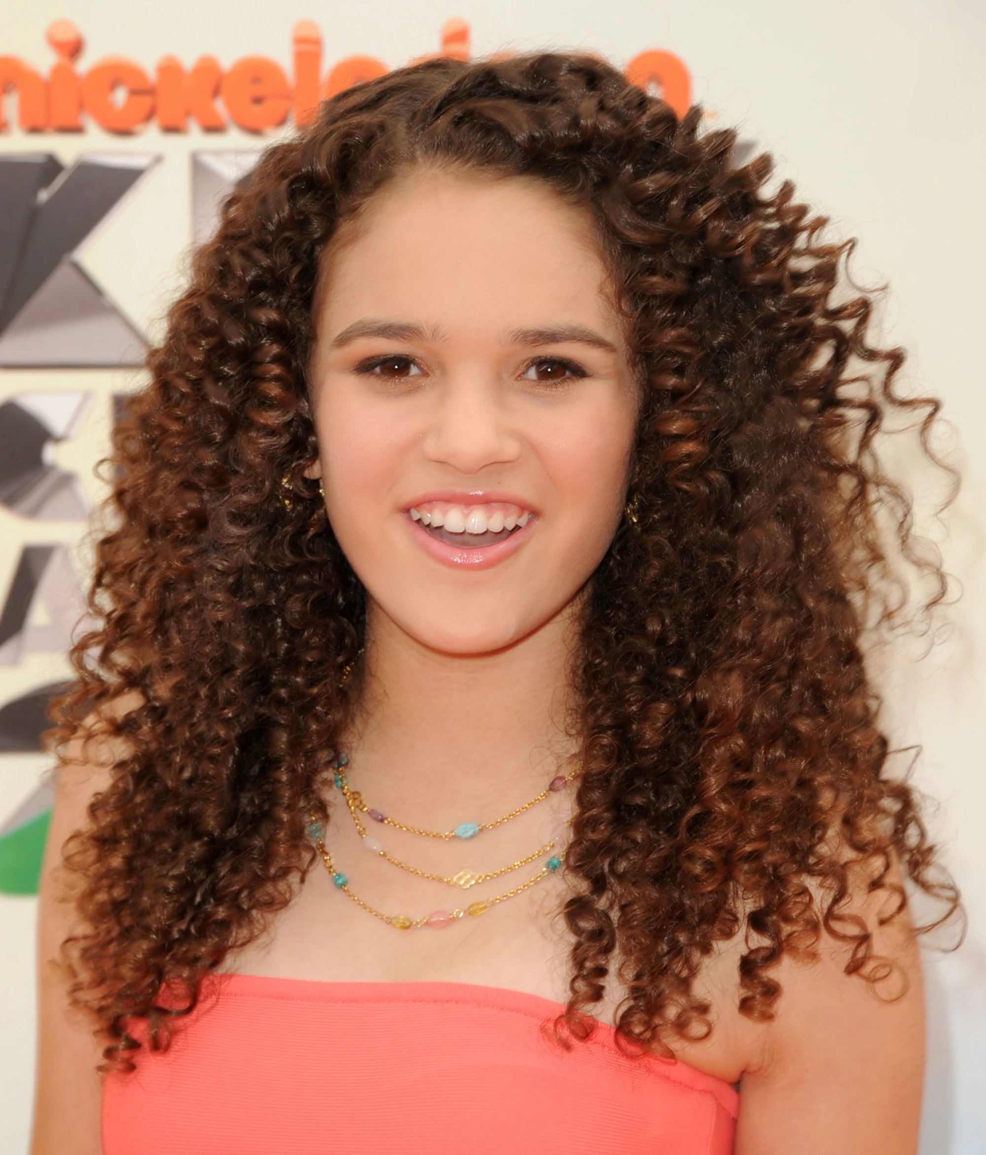 Image Madisonpettiscurlyhair.jpg Disney XD's Lab Rats Wiki