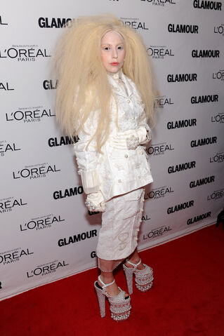 File:11-11-13 Glamour Magazine Women of the Year Awards Red Carpet 001.jpg