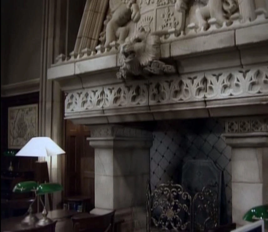 Chimenea de la biblioteca | Laguna Negra Wiki | FANDOM powered by Wikia