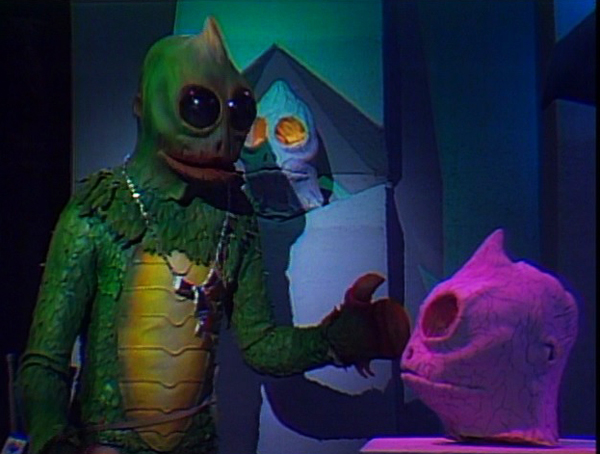 lost in space sleestak