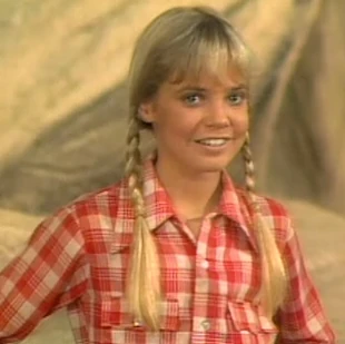 Holly Marshall | Land of the Lost Wiki | FANDOM powered by Wikia