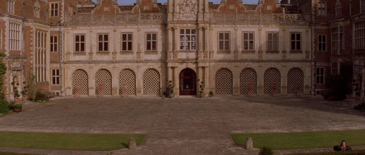 Image Croft Manor Movie 4.png Lara Croft Wiki FANDOM powered by Wikia