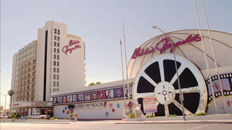 Resultado de imagen de Debbie Reynolds’ Hollywood hotel"