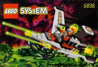 lego alien ufo