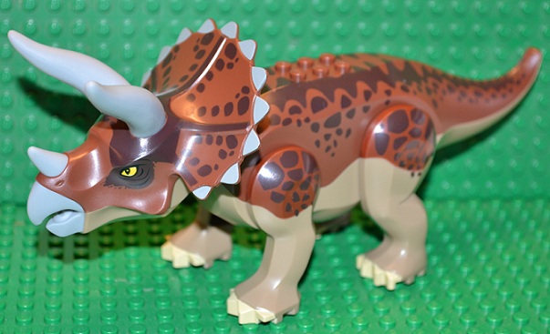 lego jurassic world triceratops