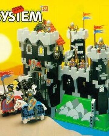 lego black monarch's castle