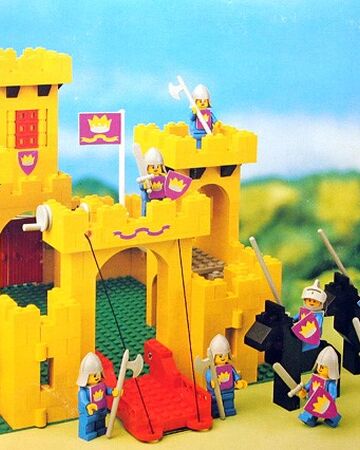 lego yellow castle