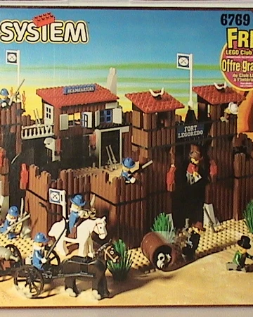 lego fort legoredo