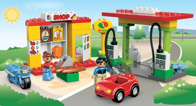 lego duplo gas station