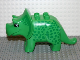 duplo triceratops