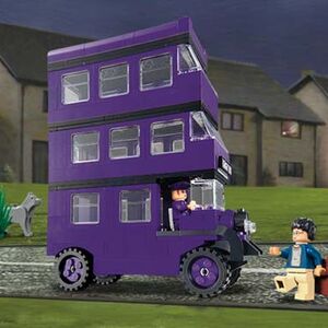 lego knight bus 2004