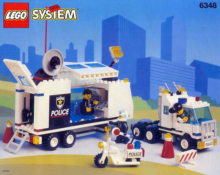 lego police command truck