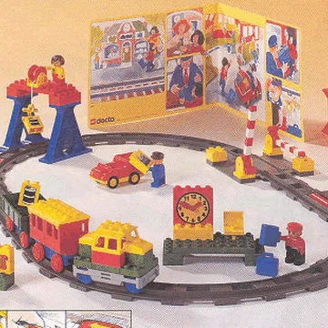 duplo battery train set