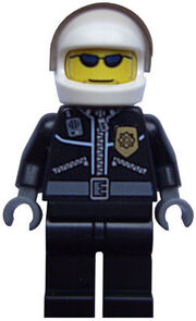 Policial2