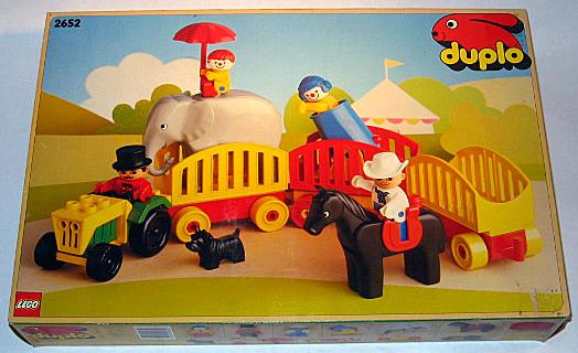 duplo circus train