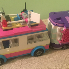 lego friends art van