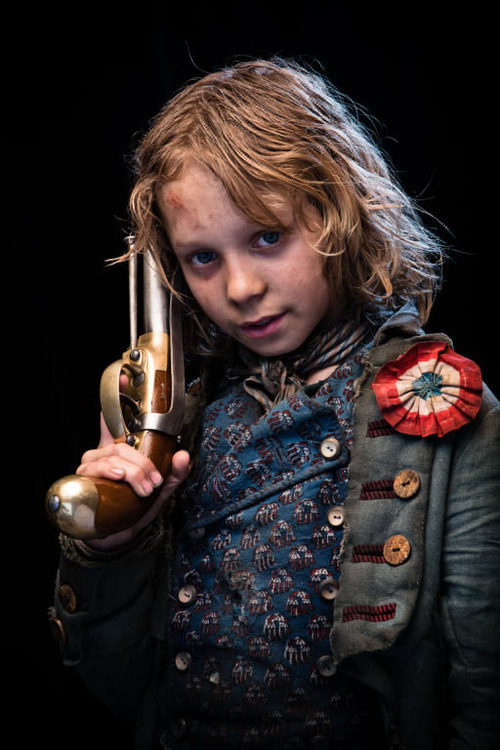 Qui Est Gavroche Dans Le Salaire Du Sniper Image - Gavroche Thénardier (Daniel Huttlestone) 2.jpg | Wiki Les