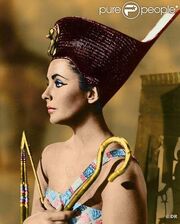 426564-cleopatre-avec-elizabeth-taylor-1963-637x0-2