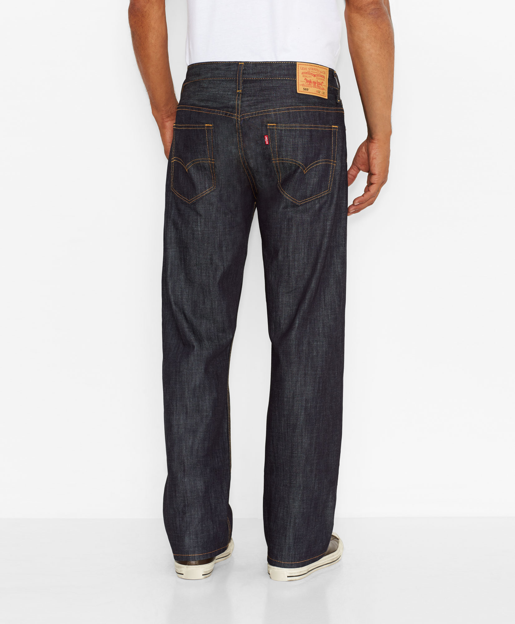 Image - PLEVI1-19897446 alternate1 enh-z6.jpg | Levi's Wiki | FANDOM ...