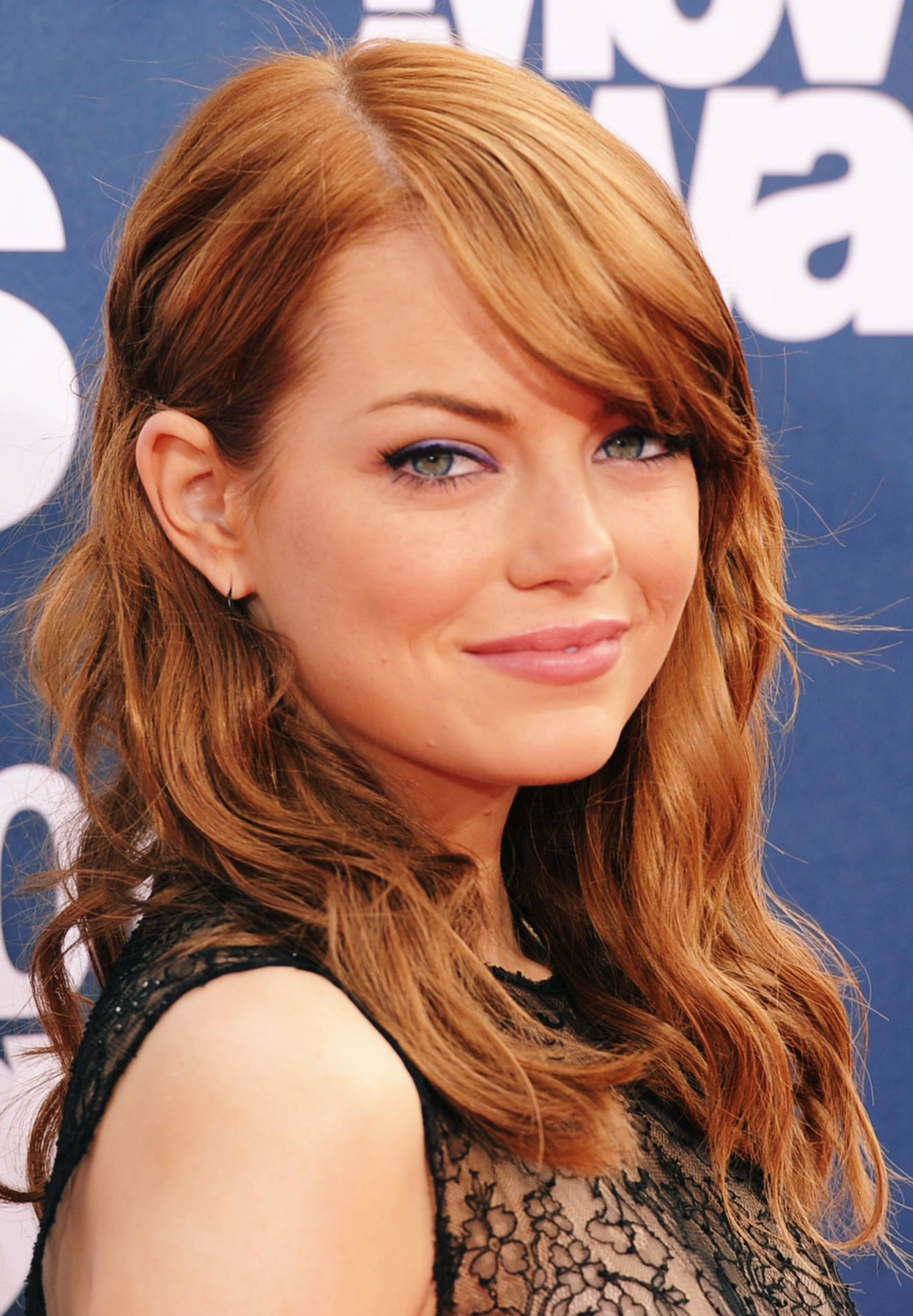 Image - Emma-stone-red-hair-updo.jpg | L'Extraordinaire Spider-Man Wiki