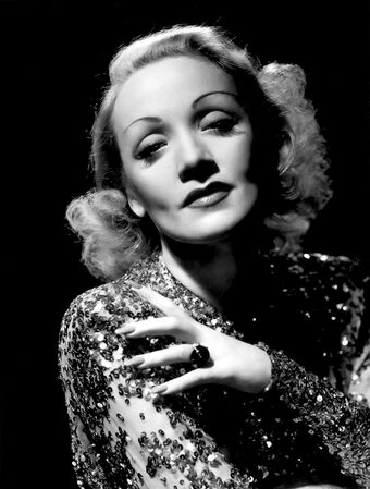 Imagini pentru marlene dietrich eyebrows