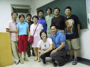 Zh-wikipedians-2004-0725