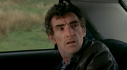 Wikia LoM - Dickie Fingers in transit