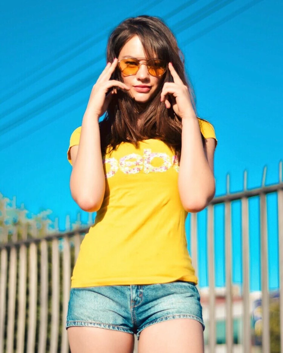 Ale Muller | Wiki Like | FANDOM powered by Wikia