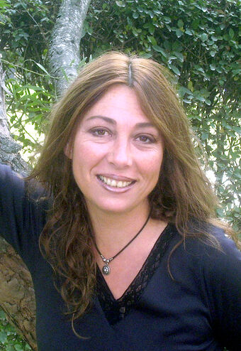 Helen Velando | Literatura Wiki | Fandom