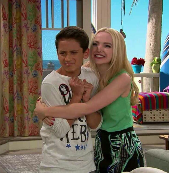 Image - Parker & Liv (4x07).png | Liv and Maddie Wiki | FANDOM powered