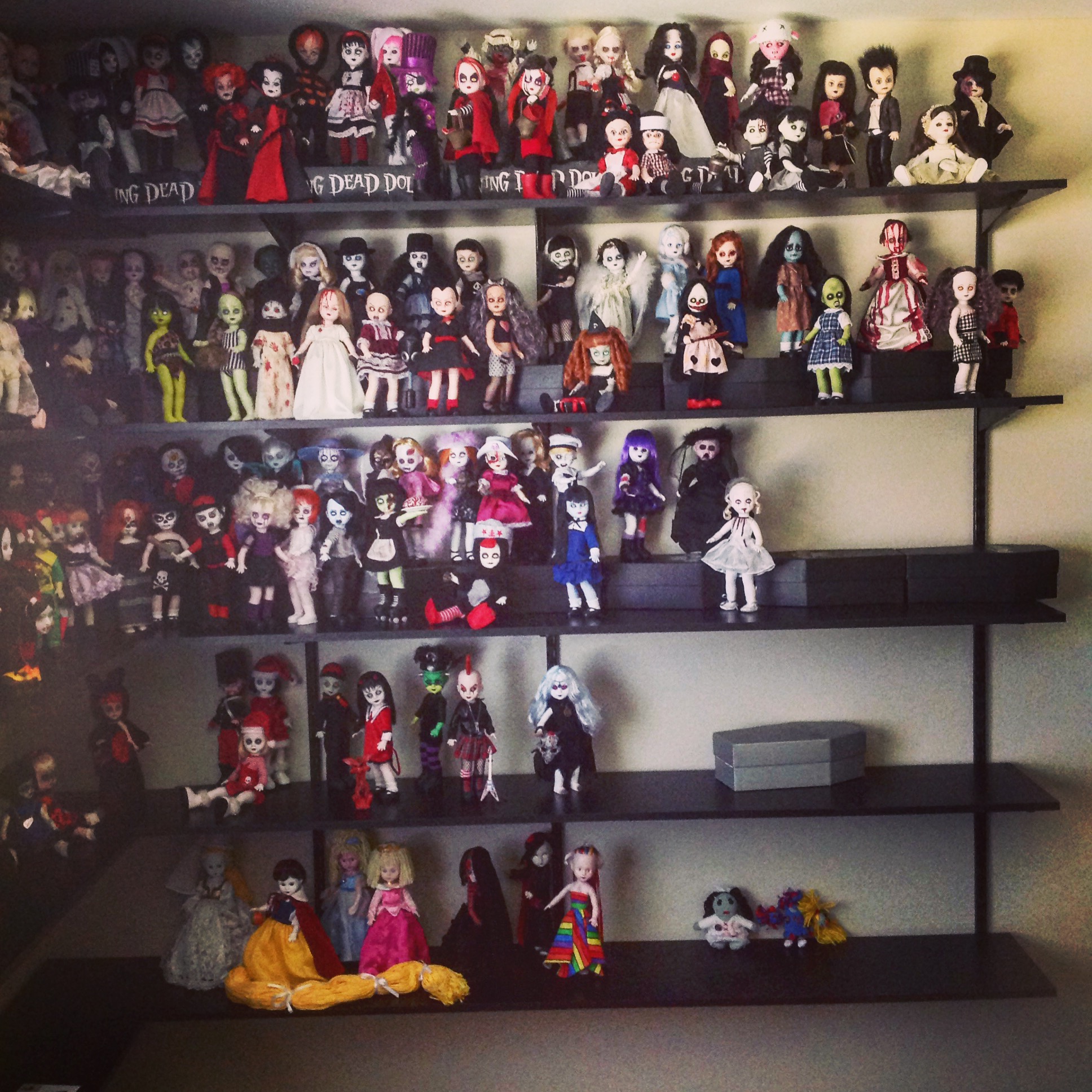 living dead dolls collection