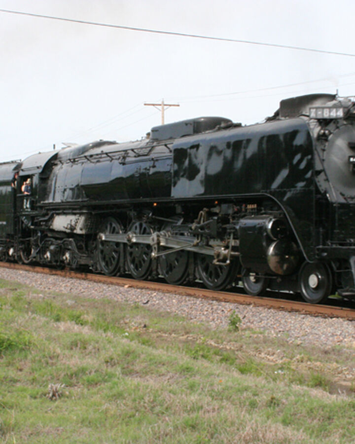 lionel up 844